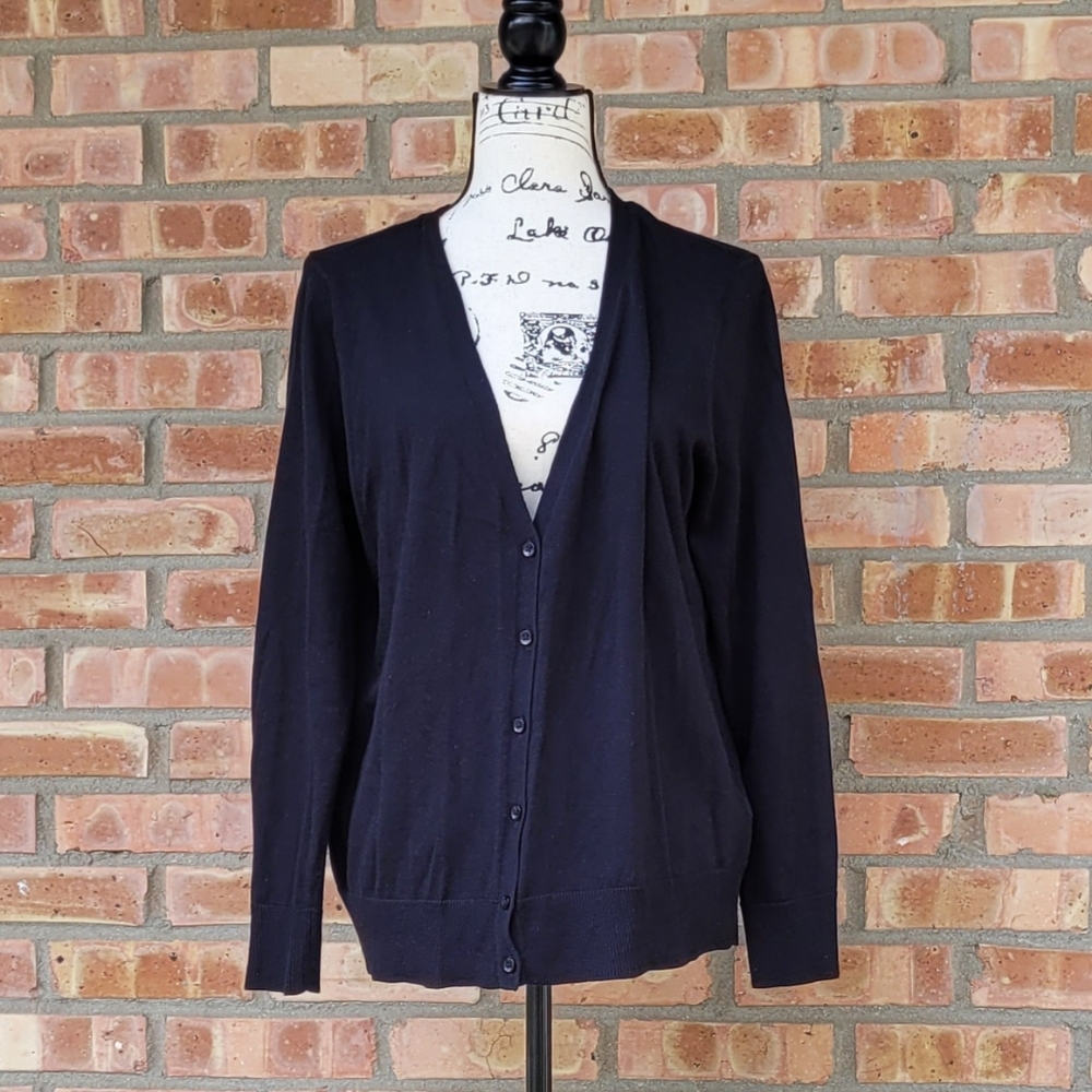 Amazon Essentials Women's Black Cardigan Sweater V-neck- Size XL